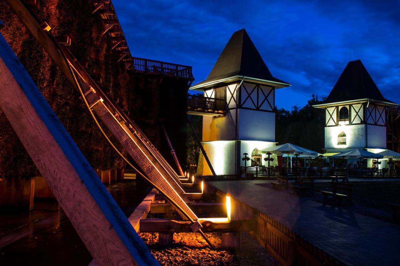 Rezydencja Pod Teznia & Spa Inowroclaw Esterno foto
