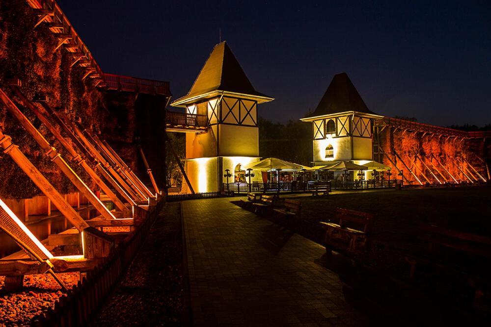 Rezydencja Pod Teznia & Spa Inowroclaw Esterno foto