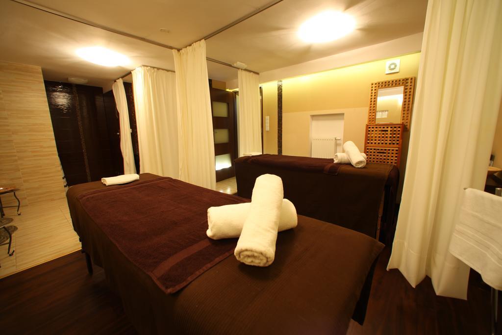 Rezydencja Pod Teznia & Spa Inowroclaw Esterno foto