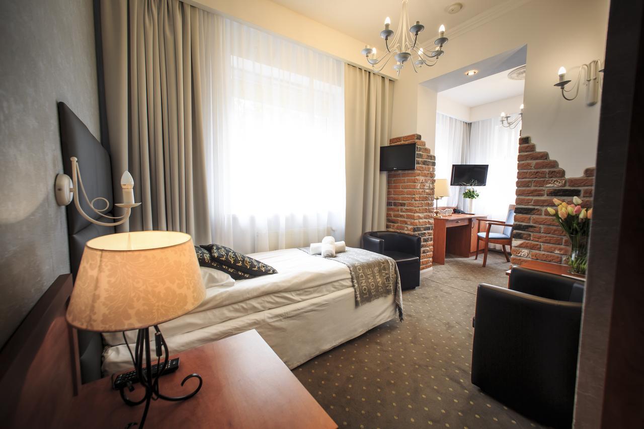 Rezydencja Pod Teznia & Spa Inowroclaw Esterno foto